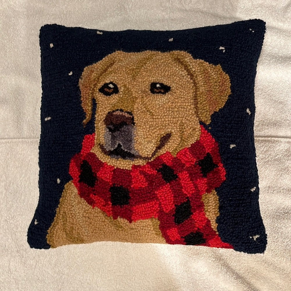 Pillow - Yellow Labrador